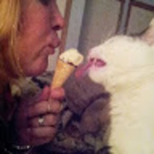 Meet your Posher, Brandy